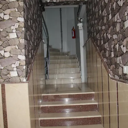 Alme Adliye Hostel Istanboel